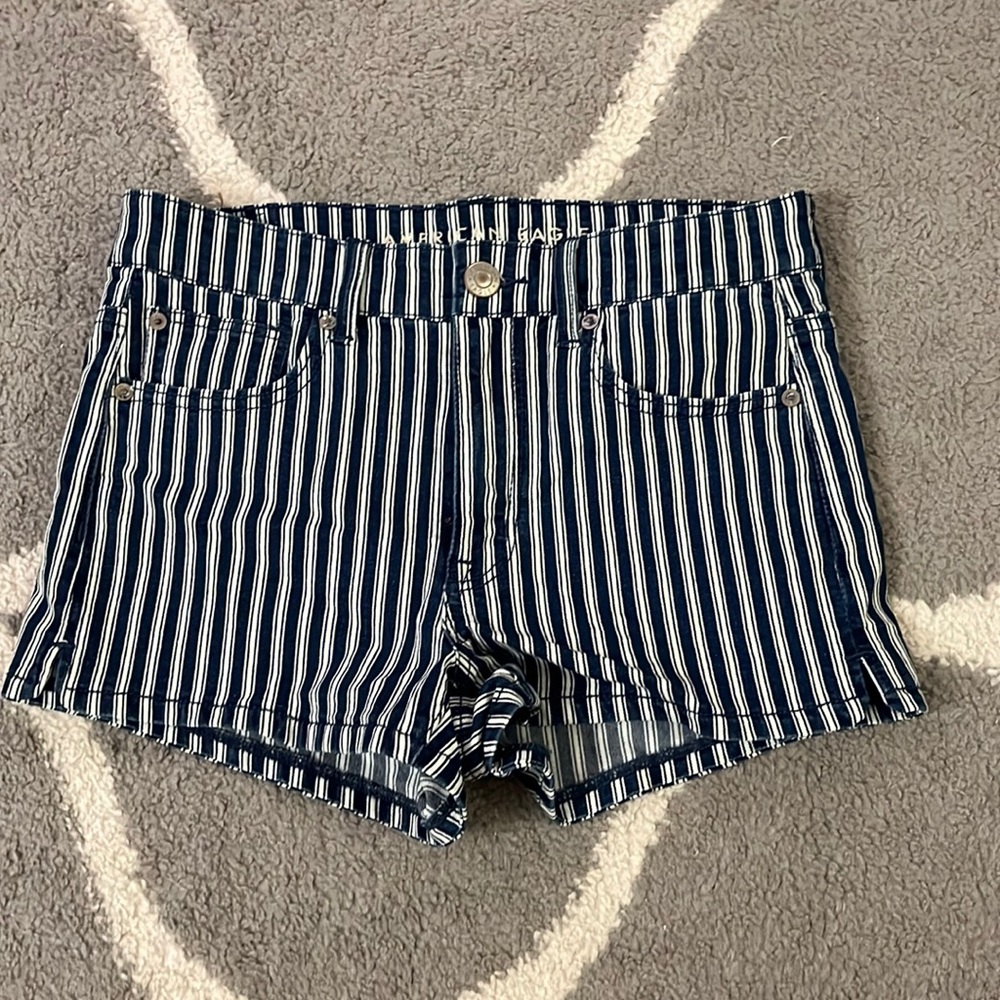 AE shorts